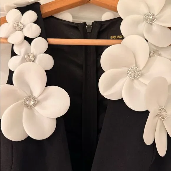 NWOT BRONX AND BANCO Estelle Black and White Mini Dress - Picture 10 of 16